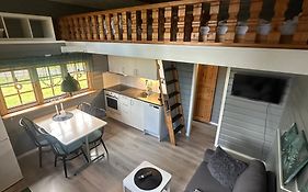 Kvarnsjoens Naturcamping Stuga 1